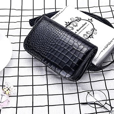 กระเป๋าหนัง PU Crocodile Small Crossbody Fanny Pack พร้อมกระเป๋าใส่โทรศัพท์มือถือ